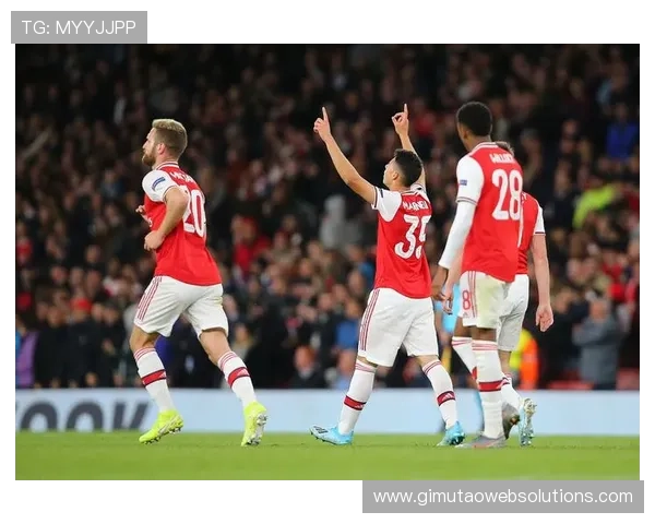 从替补奇兵到左路爆点:马丁内利的进化之路 从替补奇兵到左路爆点:马丁内利的进化之路