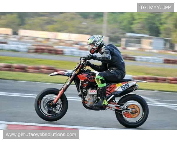 奥纳纳对阵利物浦高节奏冲击的适应性分析